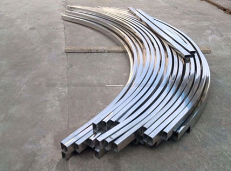 朝阳铝型材拉弯加工：工业塑形